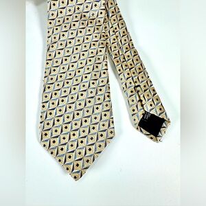 Canali Elegant Geometric Patterned Tie 100% Silk. Made in Italy